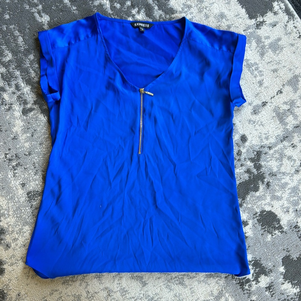 Express Blue top with zipper